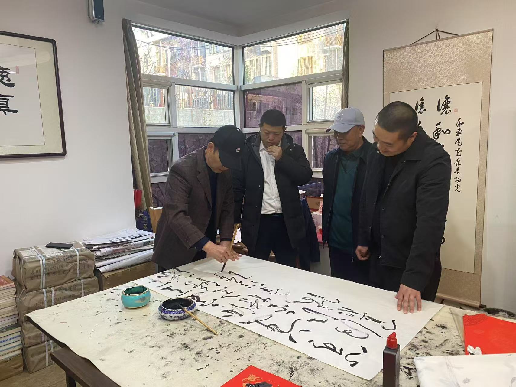 文化赋能酒更香，艺术加持品牌强 ——贵州省周胜华酒业与中宣书画院战略合作揭牌仪式隆重举行